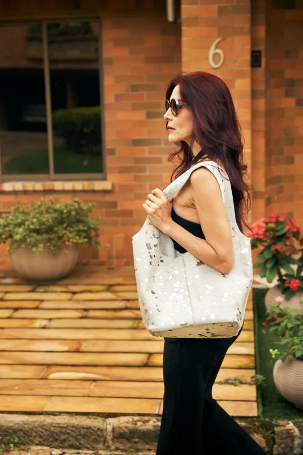 Essential Bag Ivory Silver